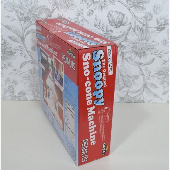 The Original Snoopy Sno-Cone Machine Snow Cone Maker Peanuts Cra-Z-Art New - Picture 4 of 8